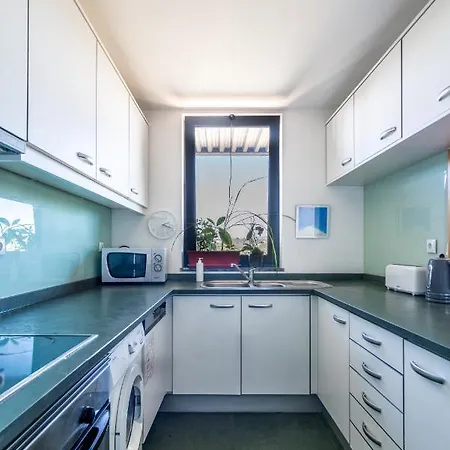 Apartment 1 Bed With Balcony Pool And Tennis Quarteira