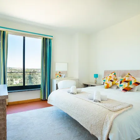 1 Bed With Balcony Pool And Tennis Apartment *
