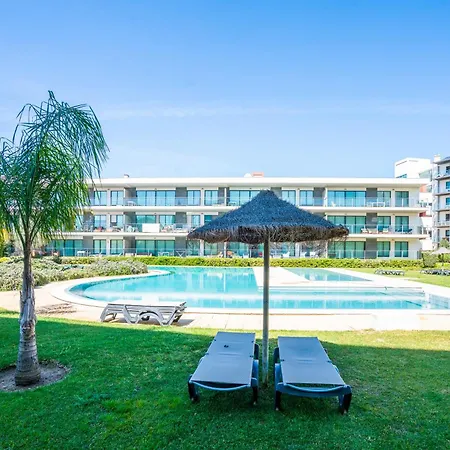 1 Bed With Balcony Pool And Tennis *